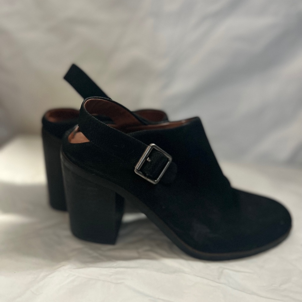 Select Shoes 2/$13 Lucky Brand Slingback Machiko Leather